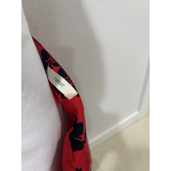 NWT Capulet Mini Wrap Skirt Red with Blue Flowers Size S - Picture 6 of 8